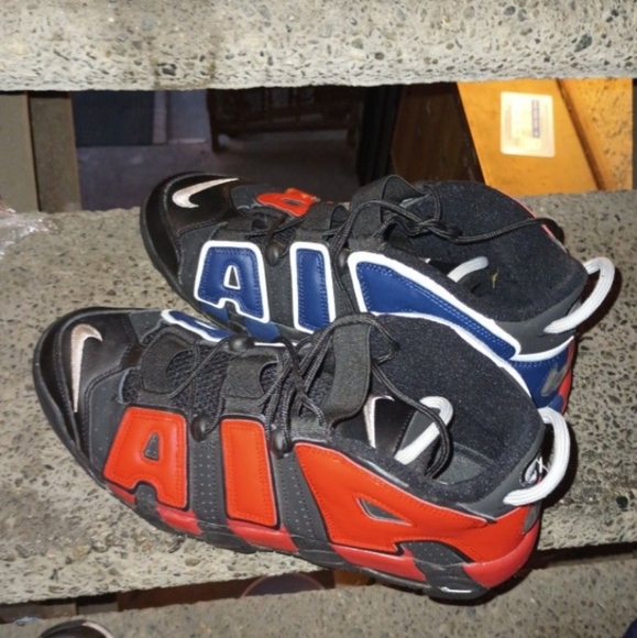 Nike U tempo 10 1/2 brand new worn twice - Picture 3 of 3